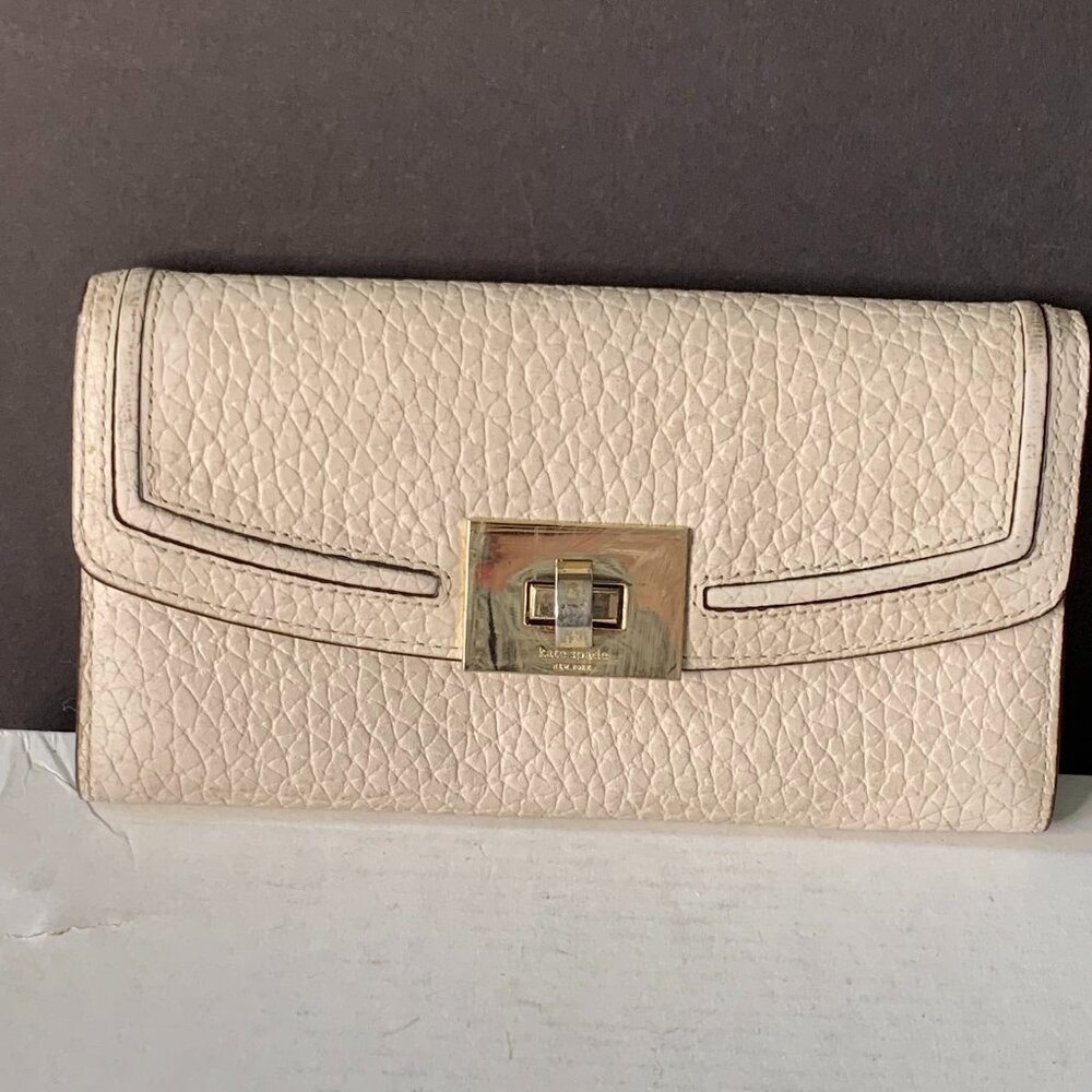 Kate Spade New York Ivory Pebbled Leather Turn Lock Credit Card Trifold Wallet